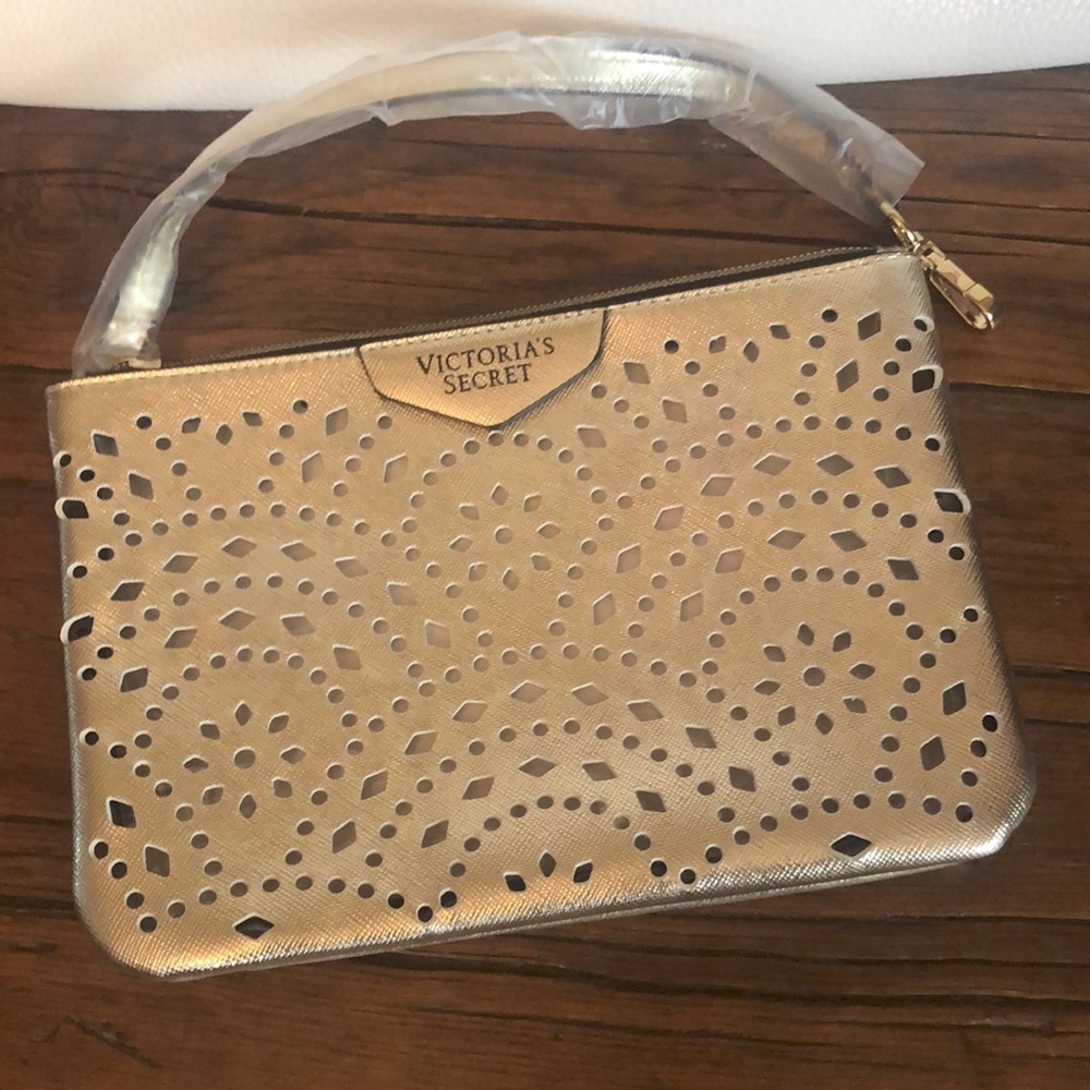 Victoria’s Secret Tote with Pouch - Picture 10 of 17